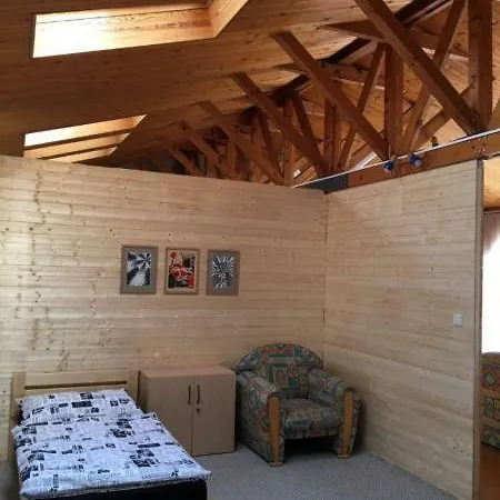 For Rent In Apartment
